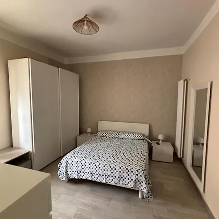 Surf House Porta A Mare Λιβόρνο